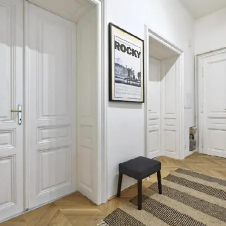 Luxurious, 2 Min To Casino And Roemertherme アパート バーデン