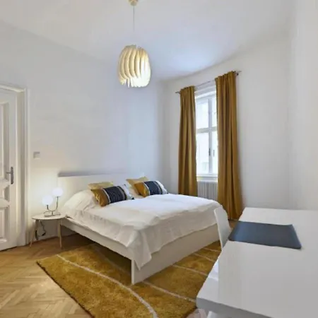 Luxurious, 2 Min To Casino And Roemertherme