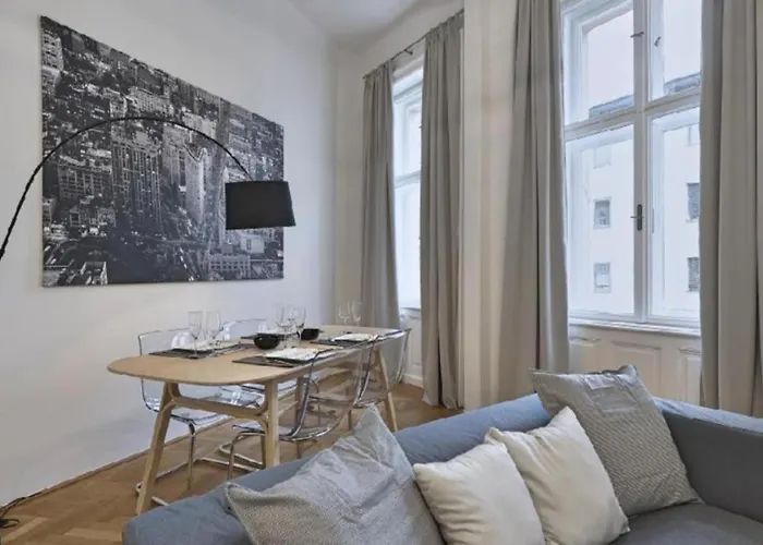 Luxurious, 2 Min To Casino And Roemertherme Appartement Baden