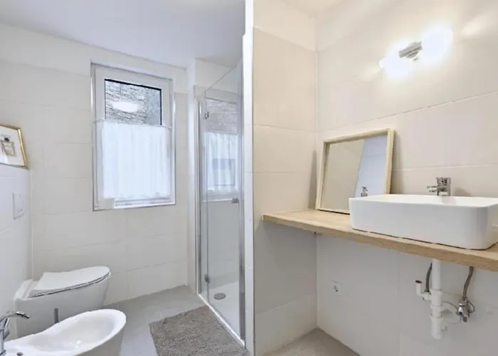 Appartement Luxurious, 2 Min To Casino And Roemertherme *