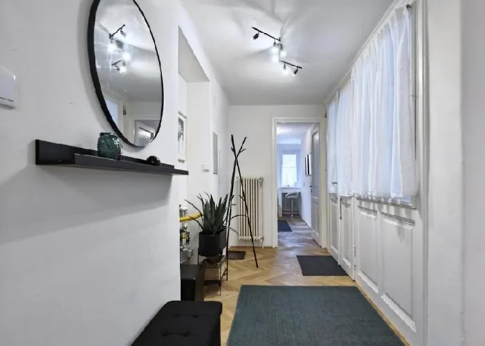 Luxurious, 2 Min To Casino And Roemertherme Baden