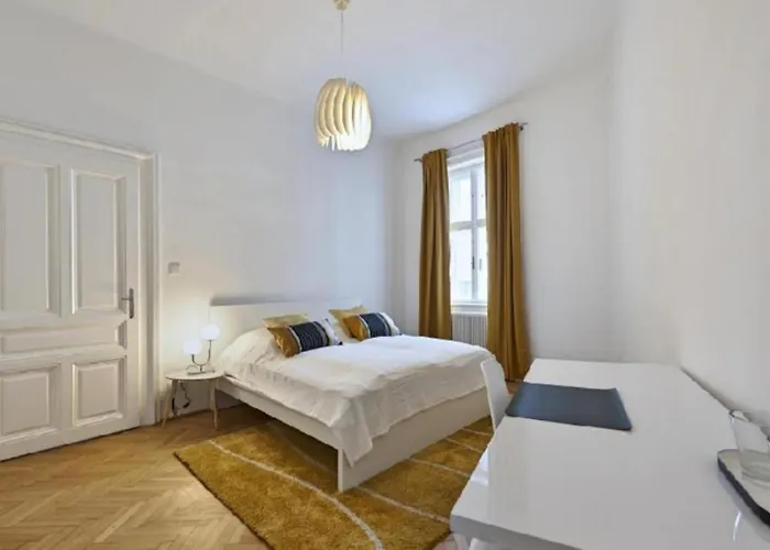 Luxurious, 2 Min To Casino And Roemertherme